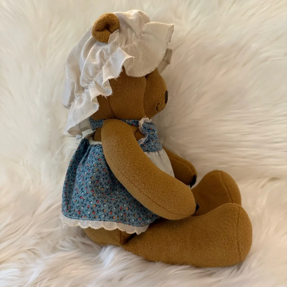 VTG 80s Fisher-Price Mama Bear Teddy Bear #248
